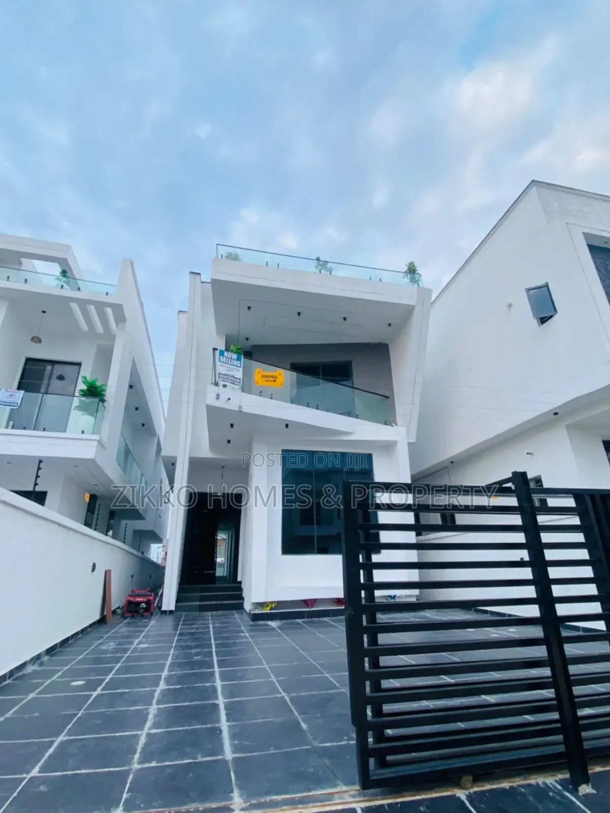 5bdrm Duplex in Lekki for sale in Lekki