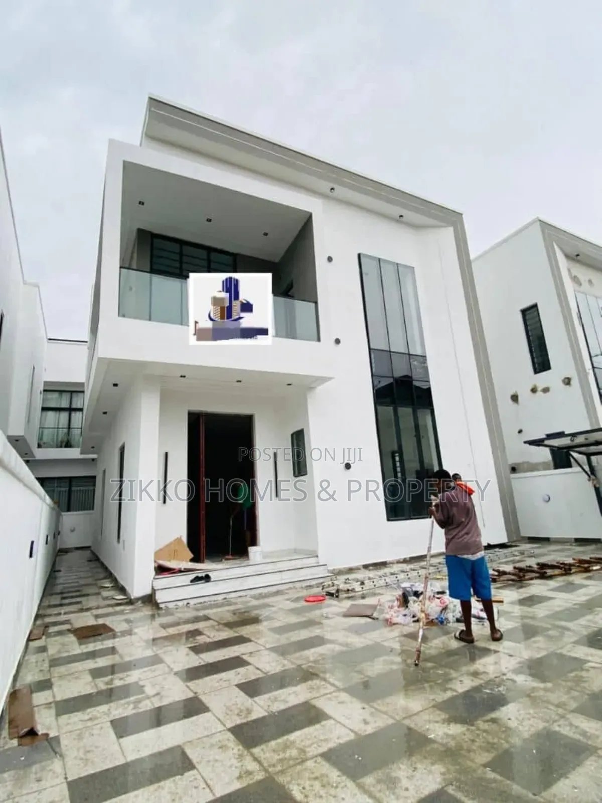 4bdrm Duplex in Ajah, Lekki for sale in Lekki