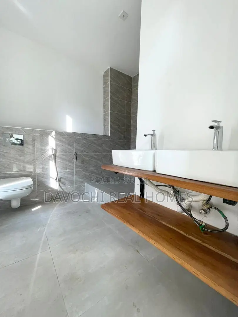 4bdrm Duplex in Ikate for rent in Ikate