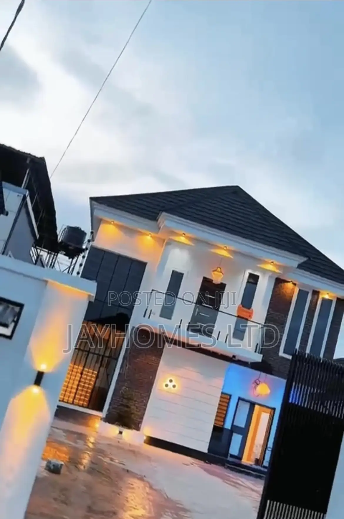 5 Bedroom Standard Duplex With Swimming Pool for Sale in Asaba in Oshimili South