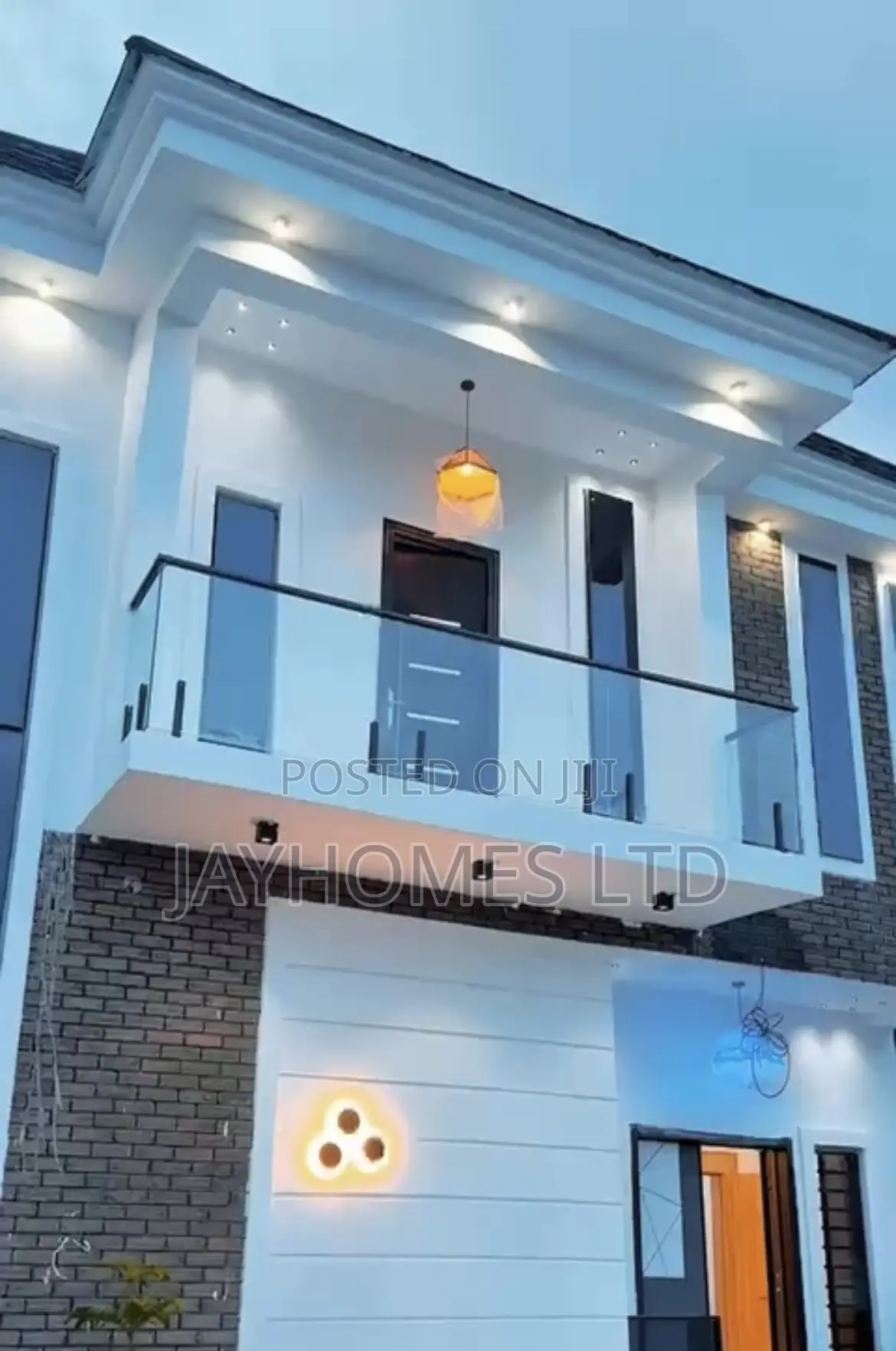 5 Bedroom Standard Duplex With Swimming Pool for Sale in Asaba in Oshimili South