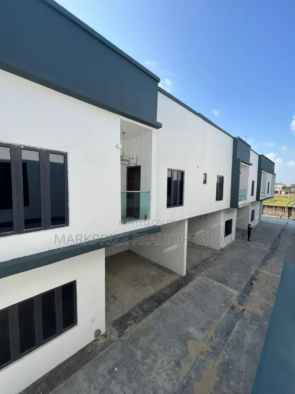 4bdrm Duplex in Orchid Lekki Lagos for sale in Lekki