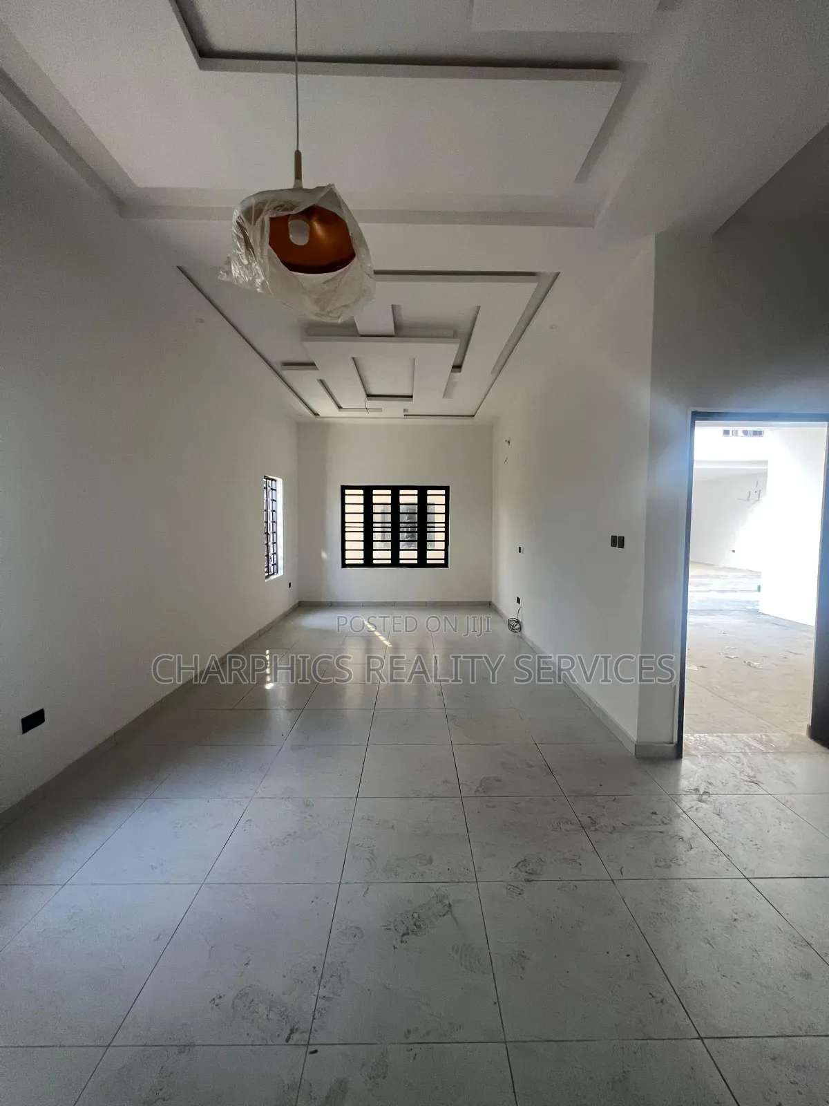 4bdrm Duplex in Lekki Phase 2 for sale in Lekki Phase 2