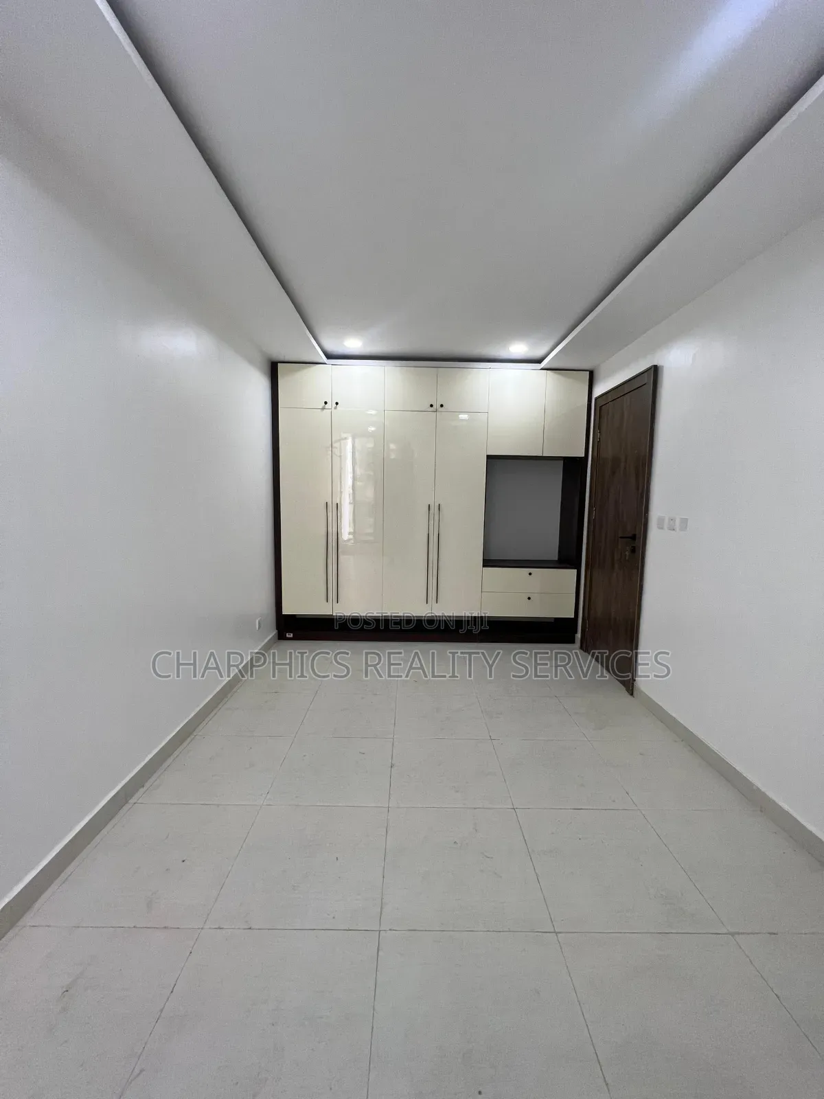 2bdrm Apartment In Ikate For Sale in Ikate