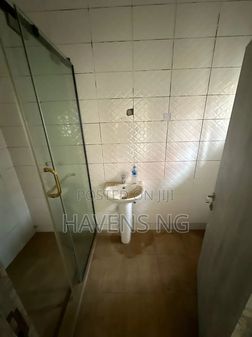 4bdrm Townhouse/Terrace in Dawaki for sale in Dawaki