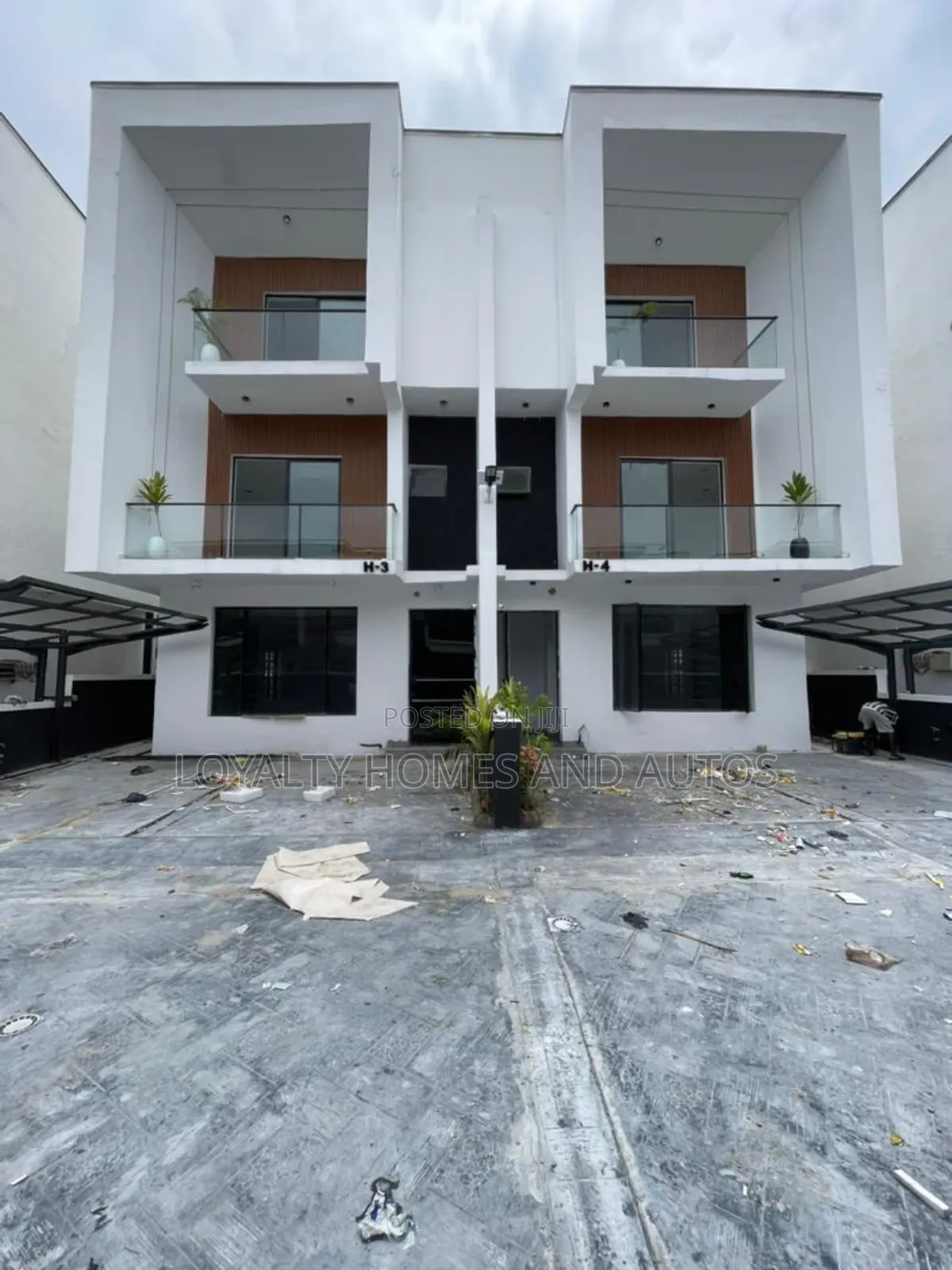 Furnished 4bdrm Duplex in Lekki for sale in Lekki
