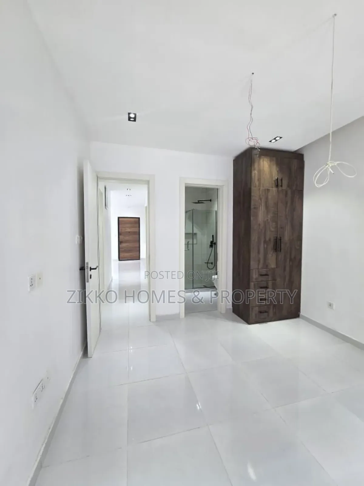 2bdrm Apartment in Ologolo, Lekki for sale in Lekki