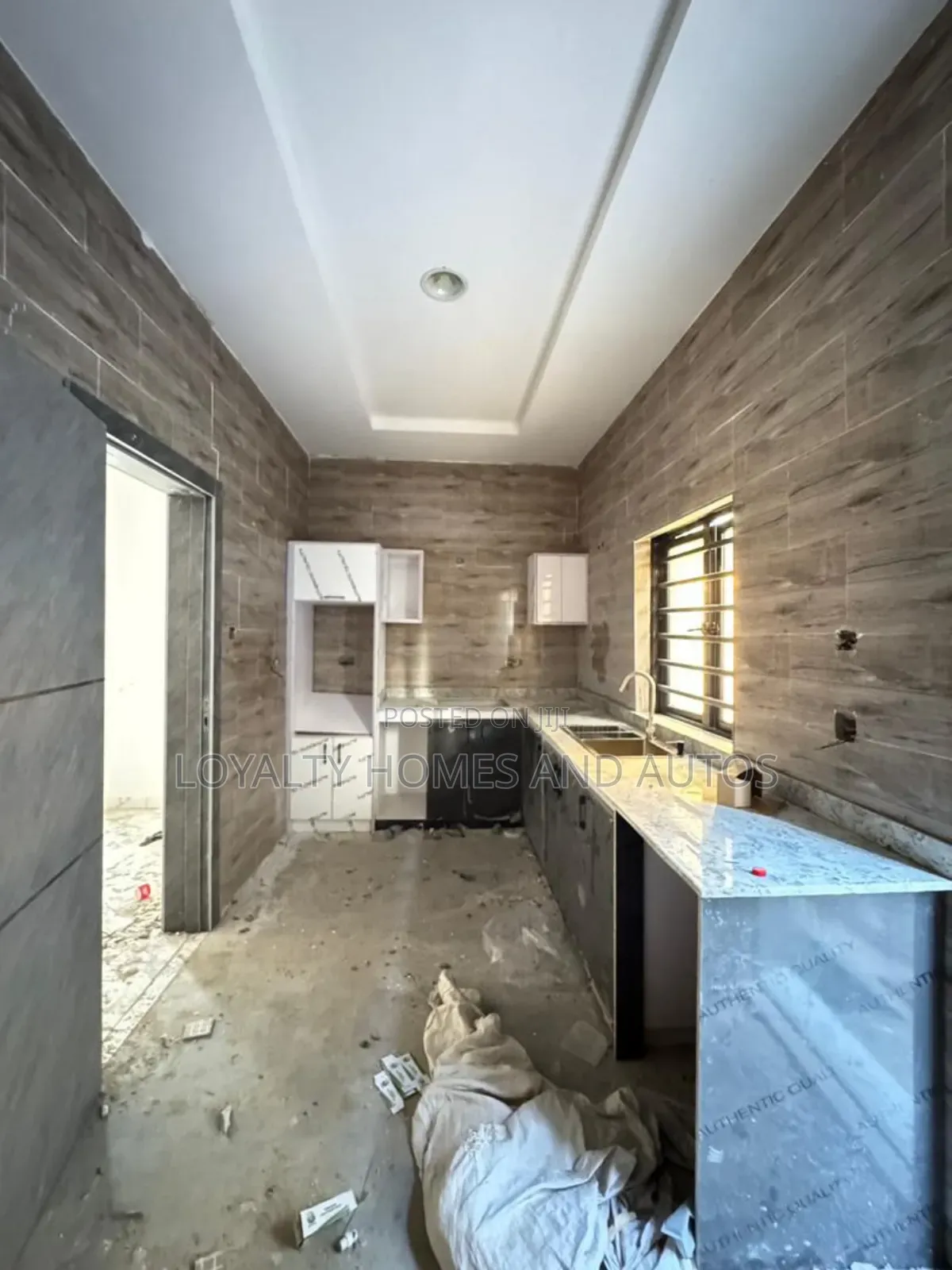 Furnished 4bdrm Duplex in GRA Phase 1 for sale in GRA Phase 1