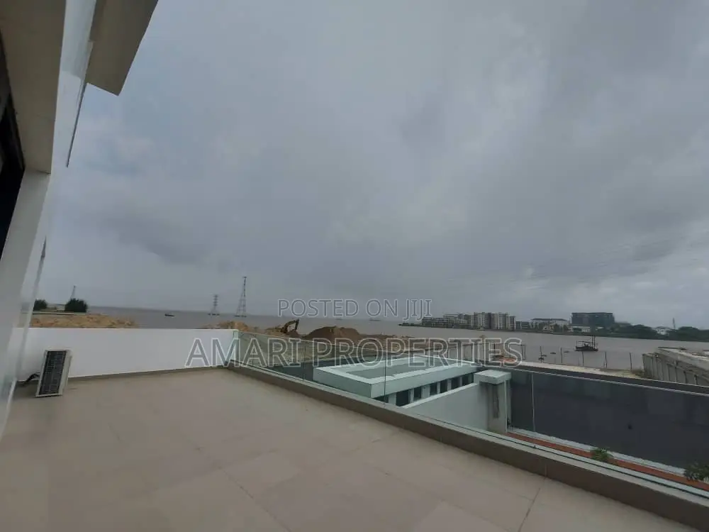 7bdrm Duplex in Banana Island for sale in Banana Island