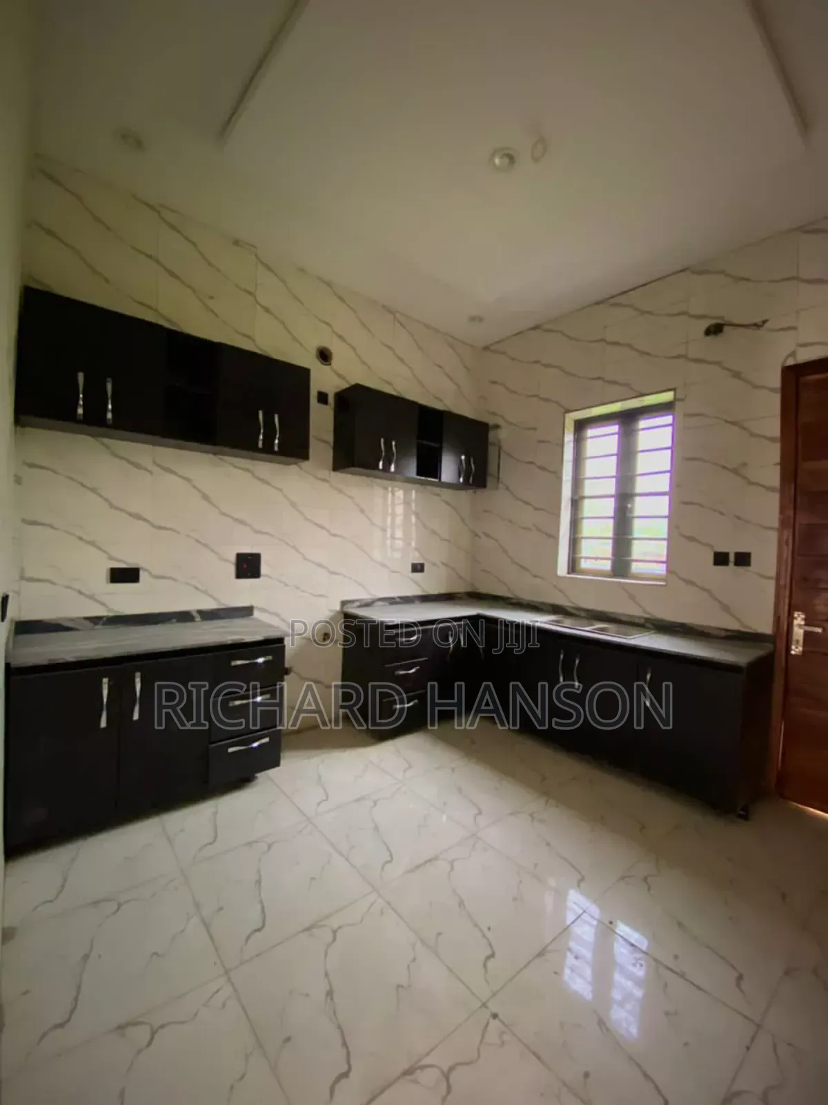 4bdrm Duplex in Lekki Expressway for rent in Lekki Expressway