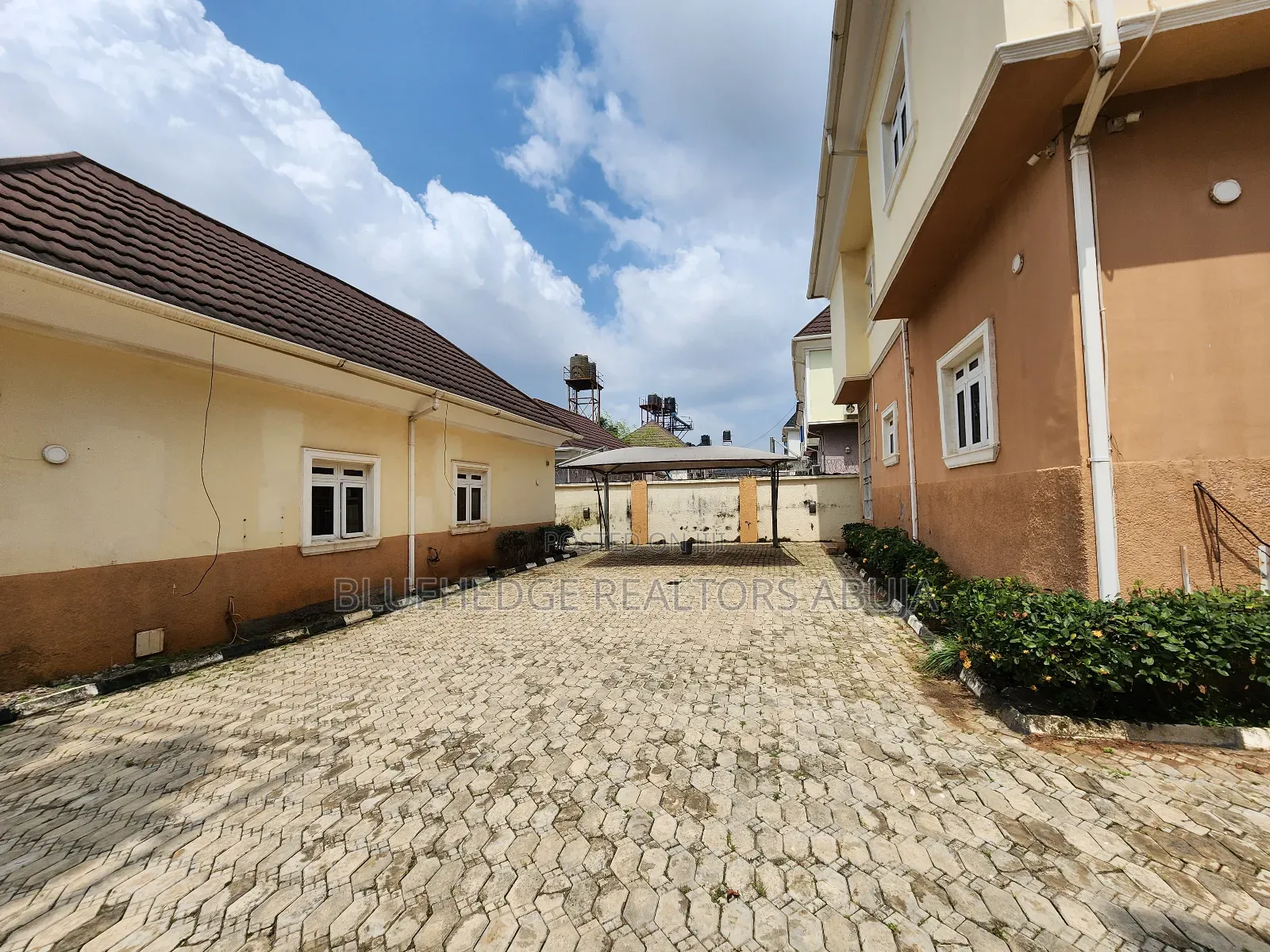5bdrm Duplex in Mab Global Estate, Gwarinpa for rent in Gwarinpa