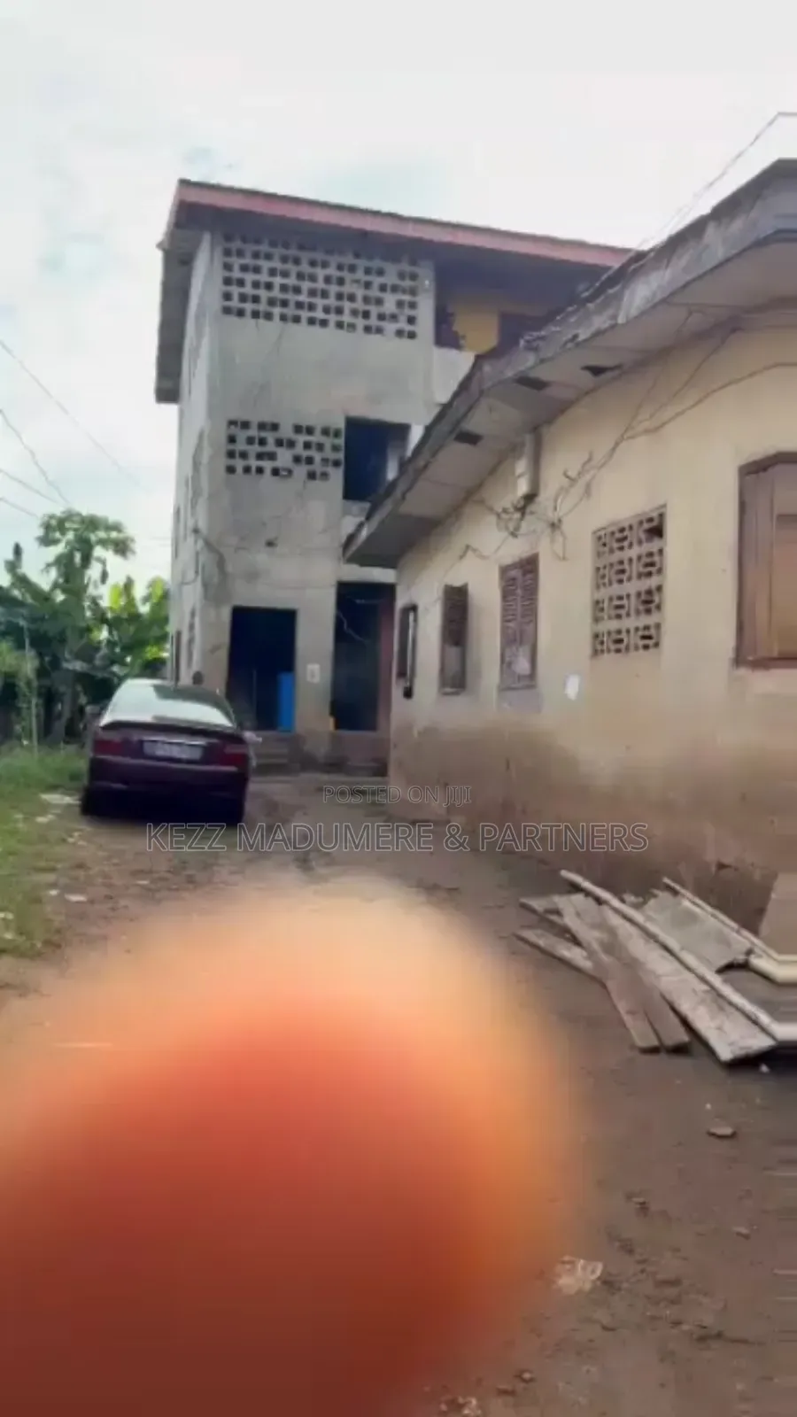 For Sale: 1500 SQMTS With Old Structure at Ekulu West, Old Gra, Enugu in Enugu