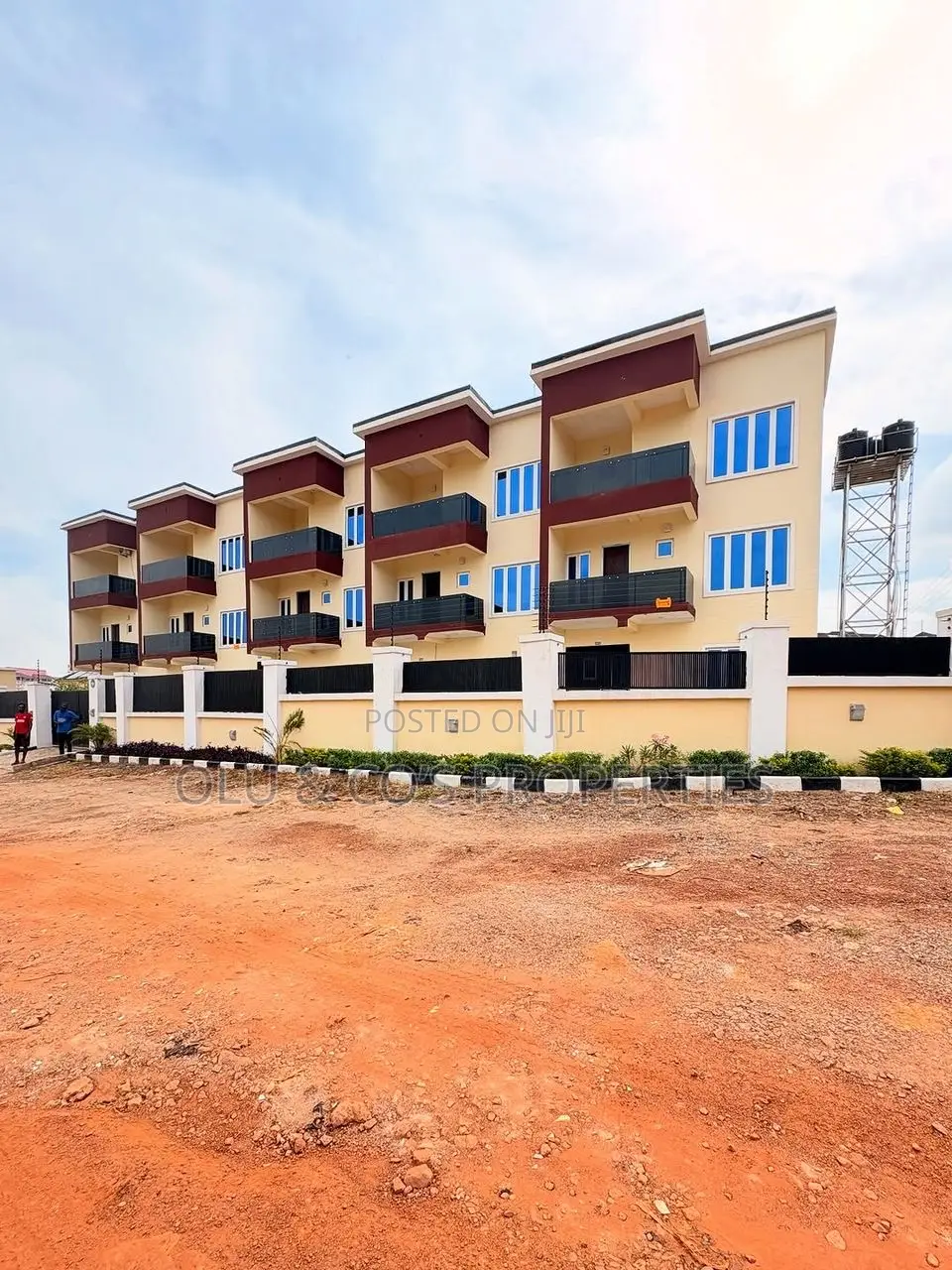 4bdrm Townhouse/Terrace in Gaduwa for sale in Gaduwa