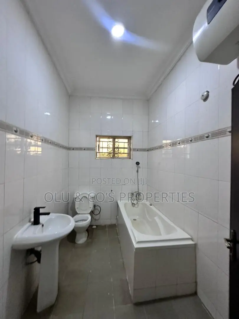 3bdrm Block of Flats in Garki for rent in Garki