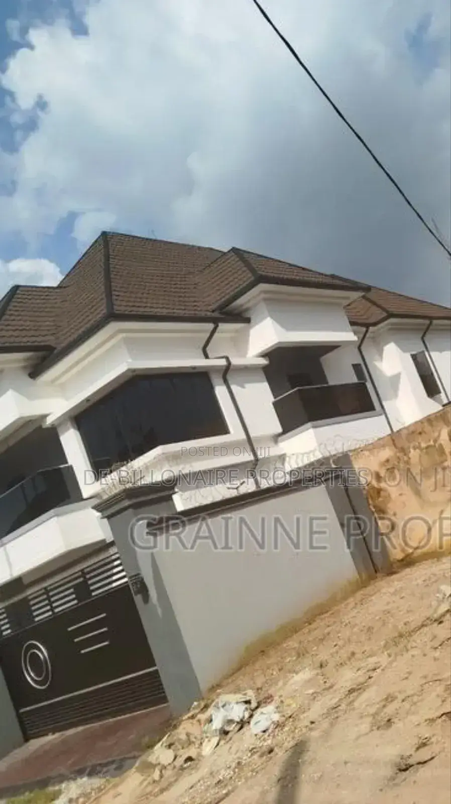 4bdrm Duplex in Owerri for sale in Owerri