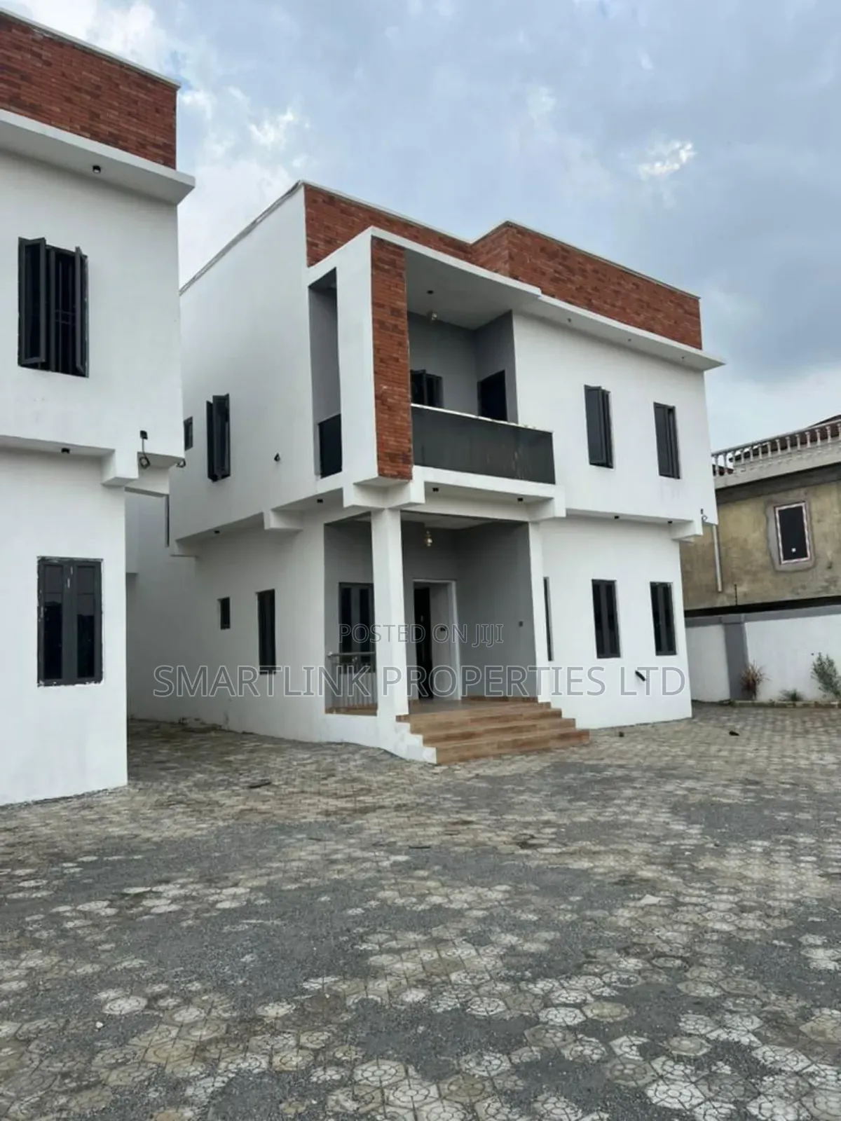 4bdrm Duplex in Guzape District for sale in Guzape District