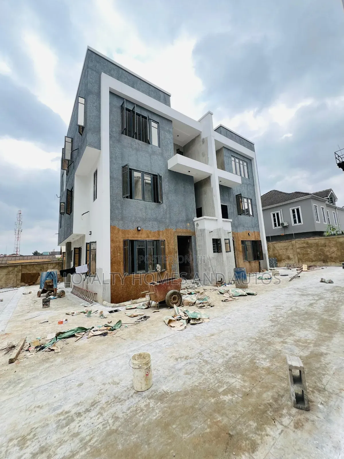 Furnished 4bdrm Duplex in Maryland for sale in Maryland
