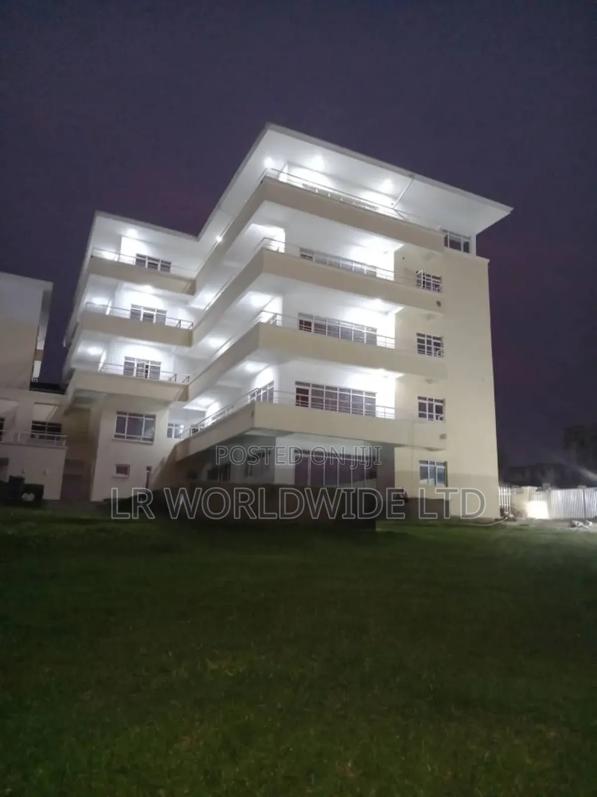 20bdrm Block of Flats in Guzape District for sale in Guzape District