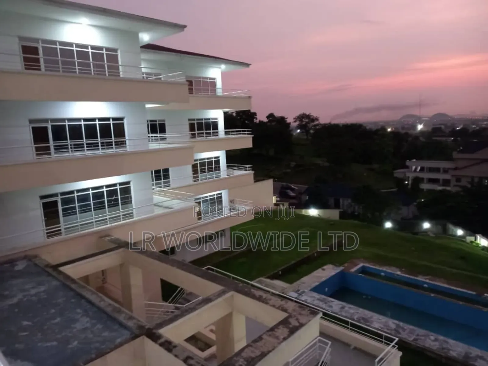 20bdrm Block of Flats in Guzape District for sale in Guzape District