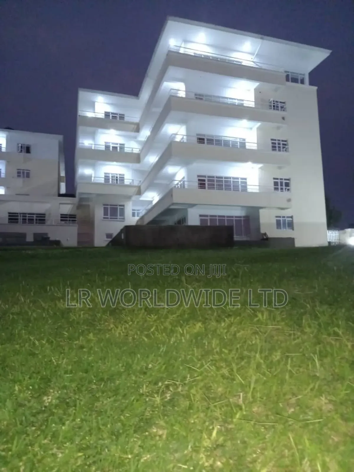 20bdrm Block of Flats in Guzape District for sale in Guzape District