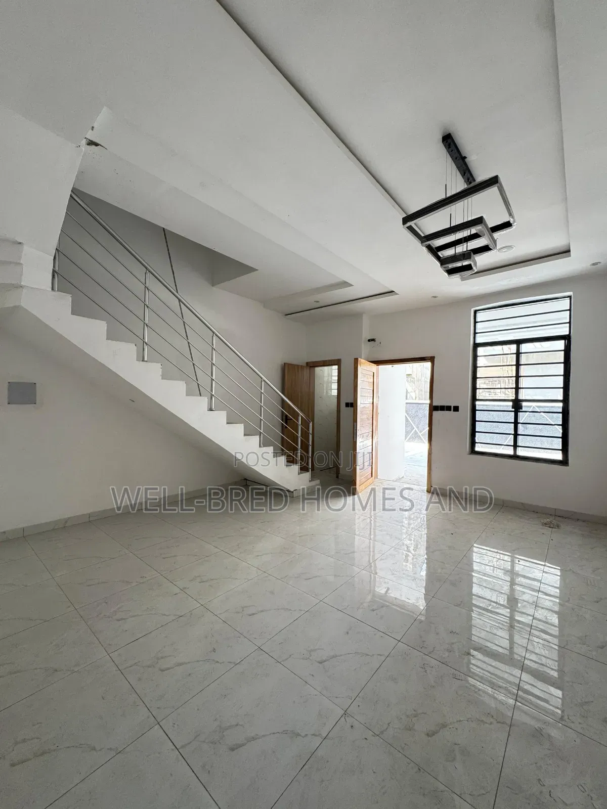3bdrm Duplex in Chevron, Lekki, for sale in Lekki
