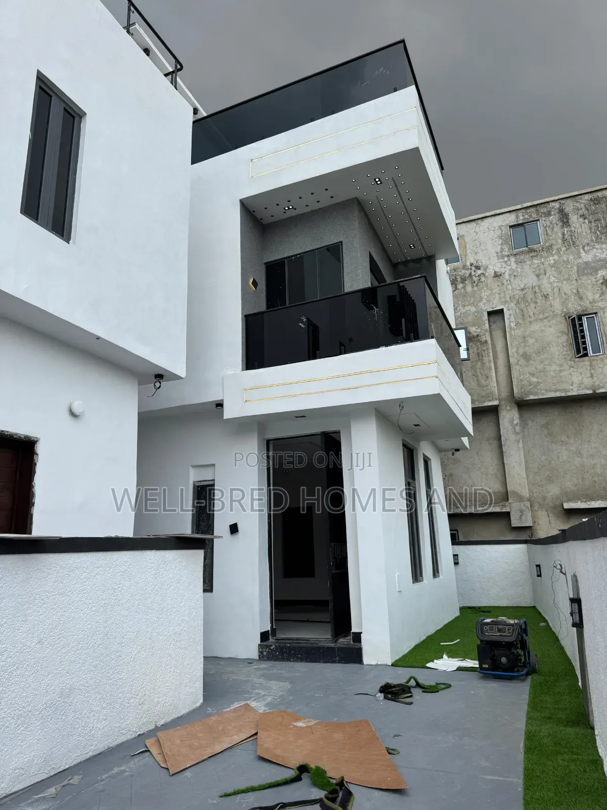 5bdrm Duplex in Ologolo, Lekki, for sale in Lekki