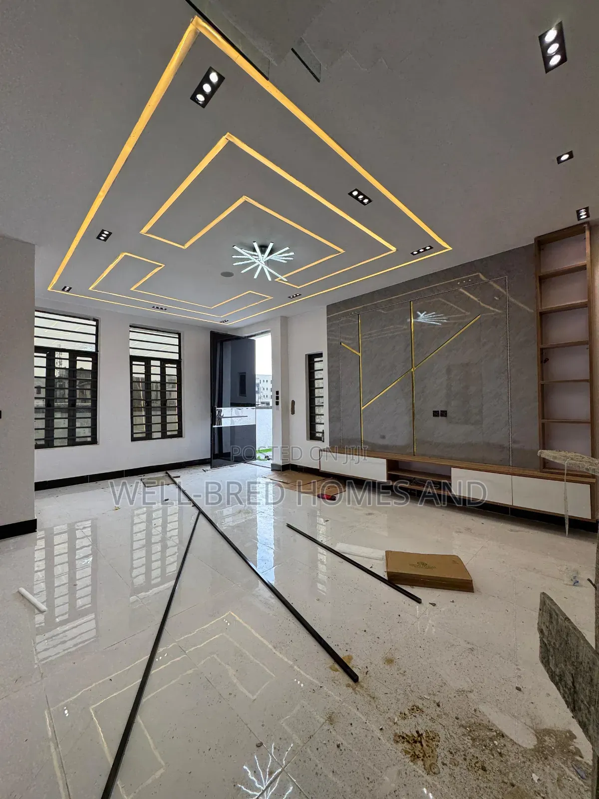 5bdrm Duplex in Ologolo, Lekki, for sale in Lekki