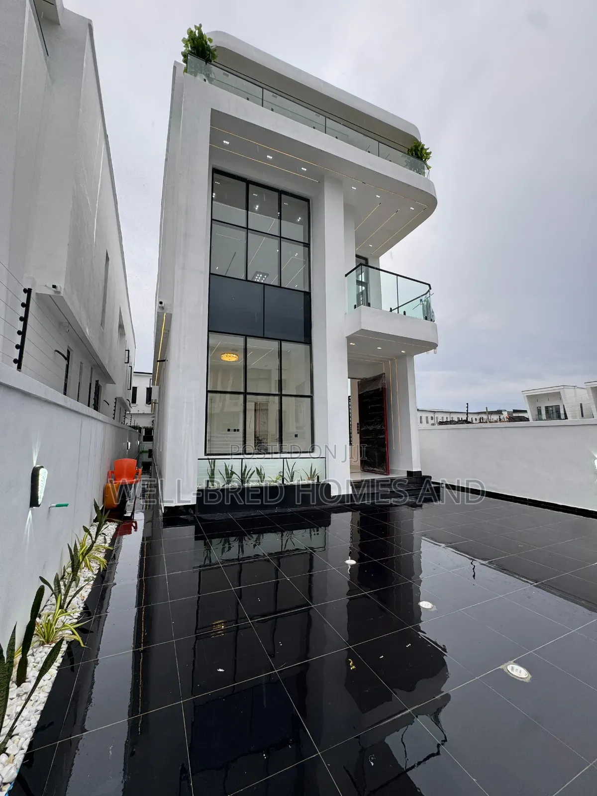 5bdrm Duplex in Orchid, Lekki, Lagos for sale in Lekki