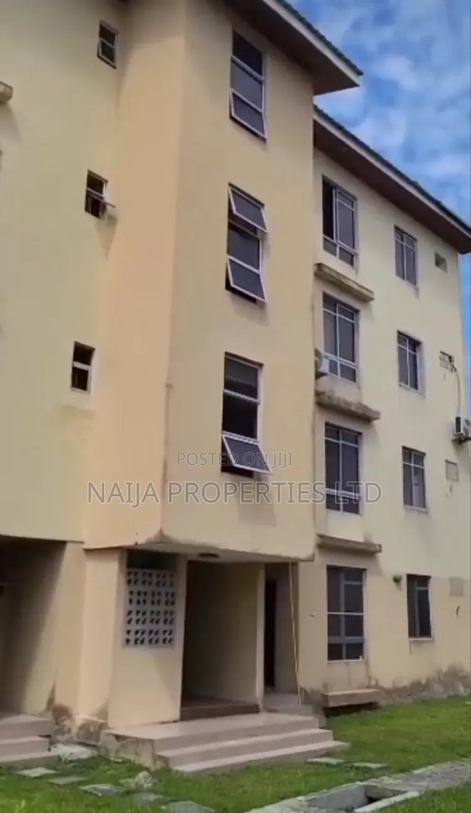 3bdrm Apartment in Abijo Gra for sale in Abijo