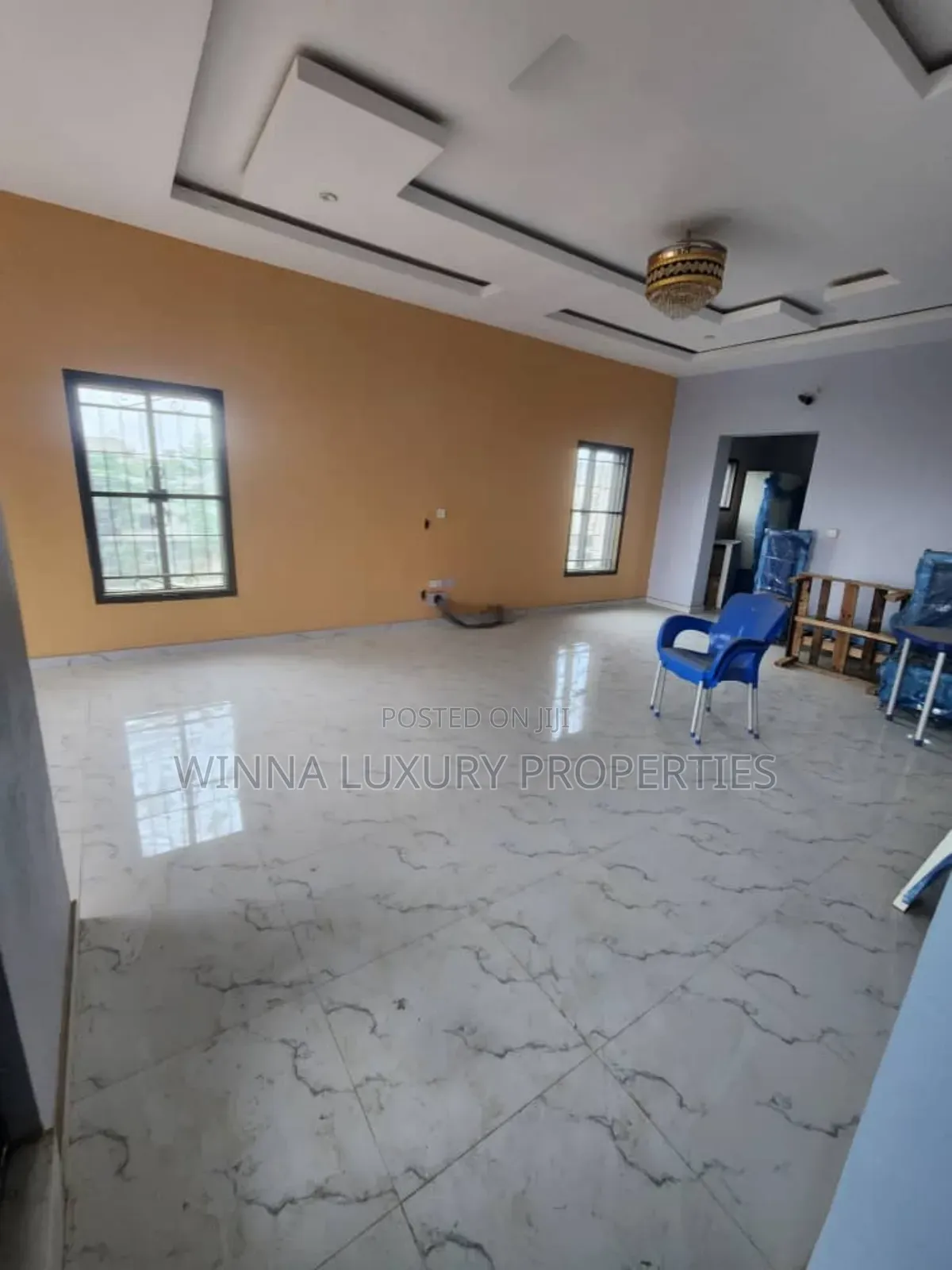 6bdrm Duplex in Aiben, Lugbe District for sale in Lugbe District