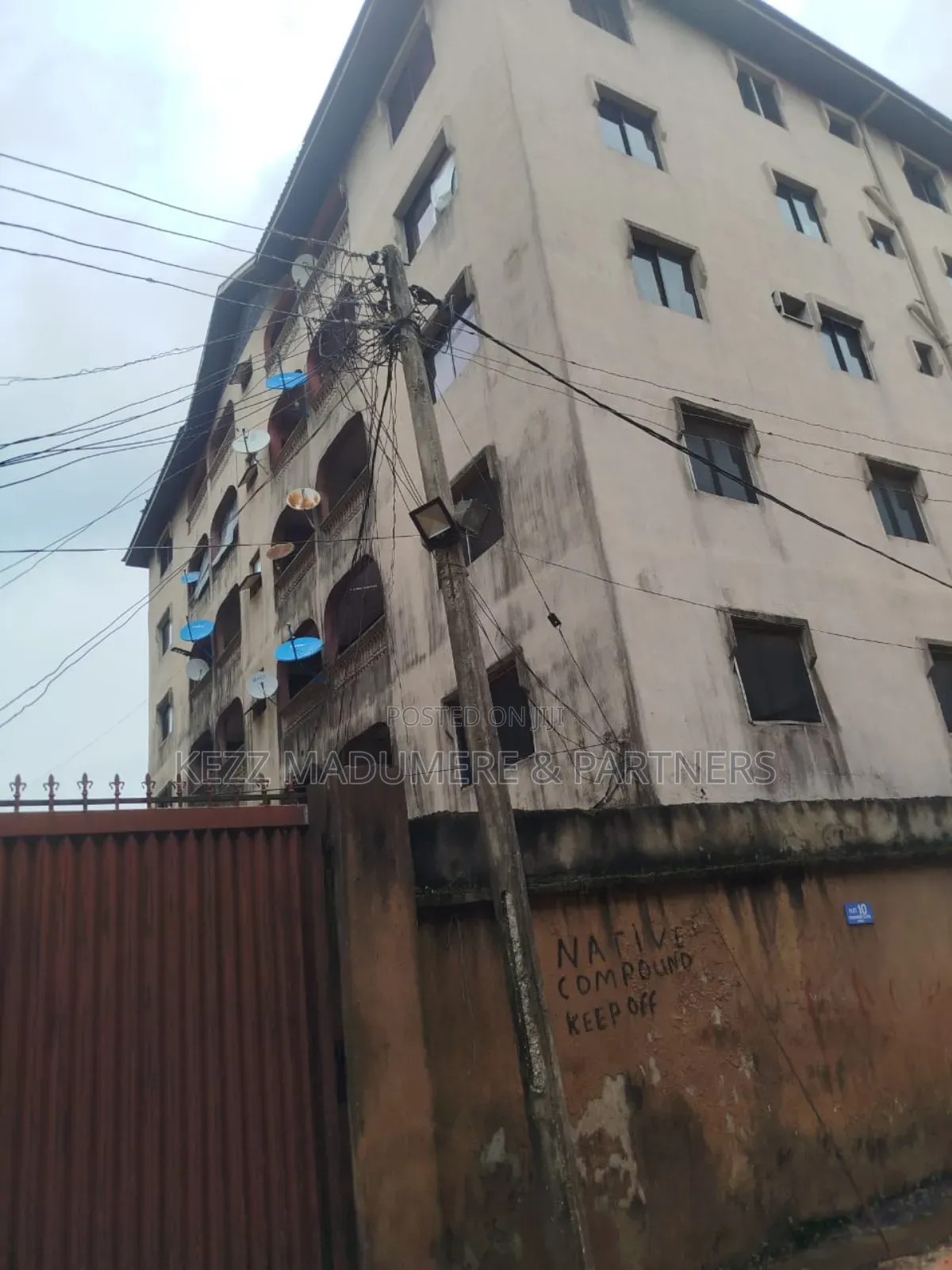 20bdrm Block of Flats in Powerline , Aba , for sale in Aba North
