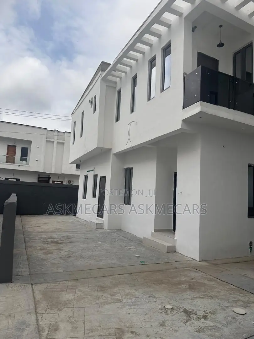 4bdrm Duplex in Adesanya, Ajah for rent in Ajah