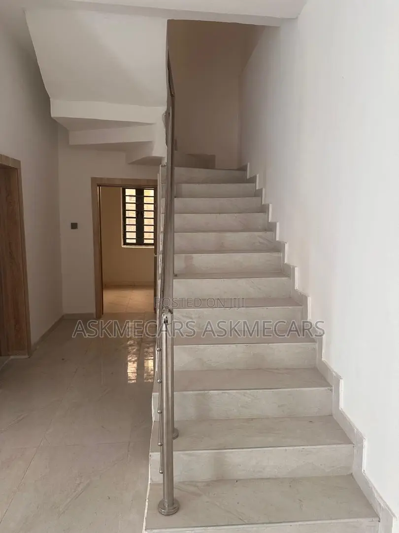 4bdrm Duplex in Adesanya, Ajah for rent in Ajah
