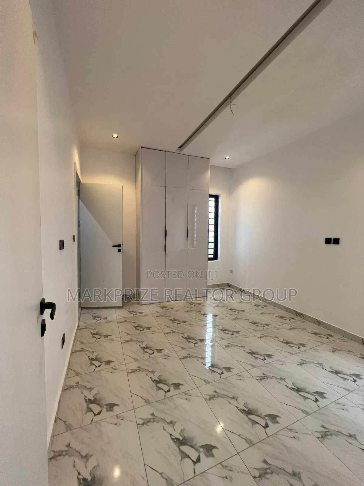 4bdrm Duplex in Ajah for sale in Ajah