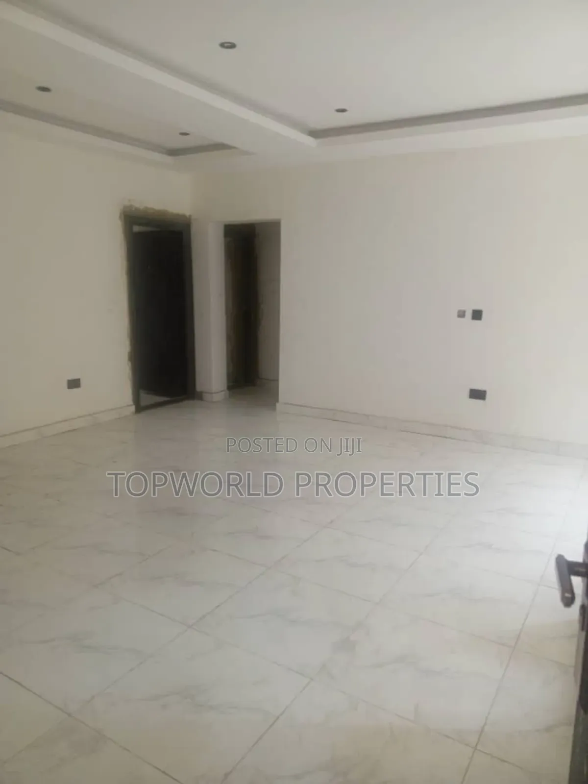 3bdrm Apartment in Gbagada for sale in Gbagada