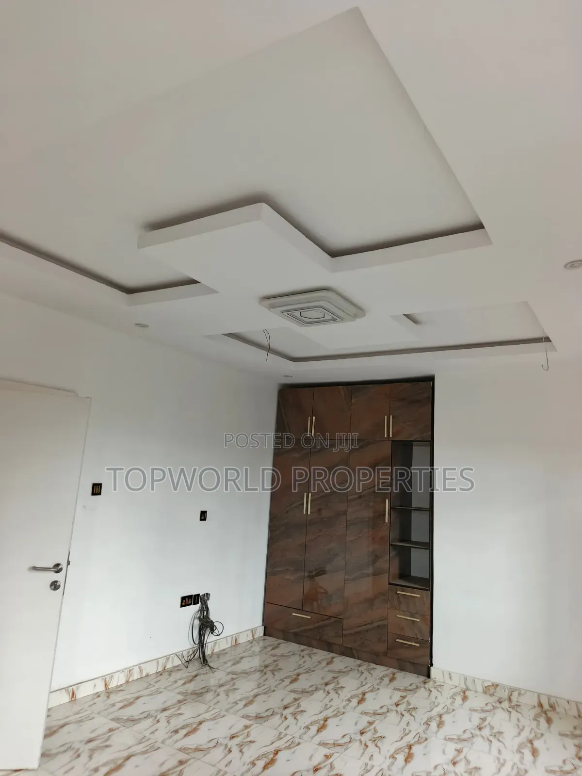 4bdrm Duplex in College Road Ogba for sale in Ogba