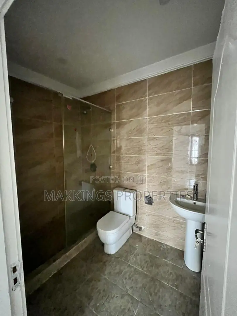 4bdrm Duplex in Ikate for rent in Ikate