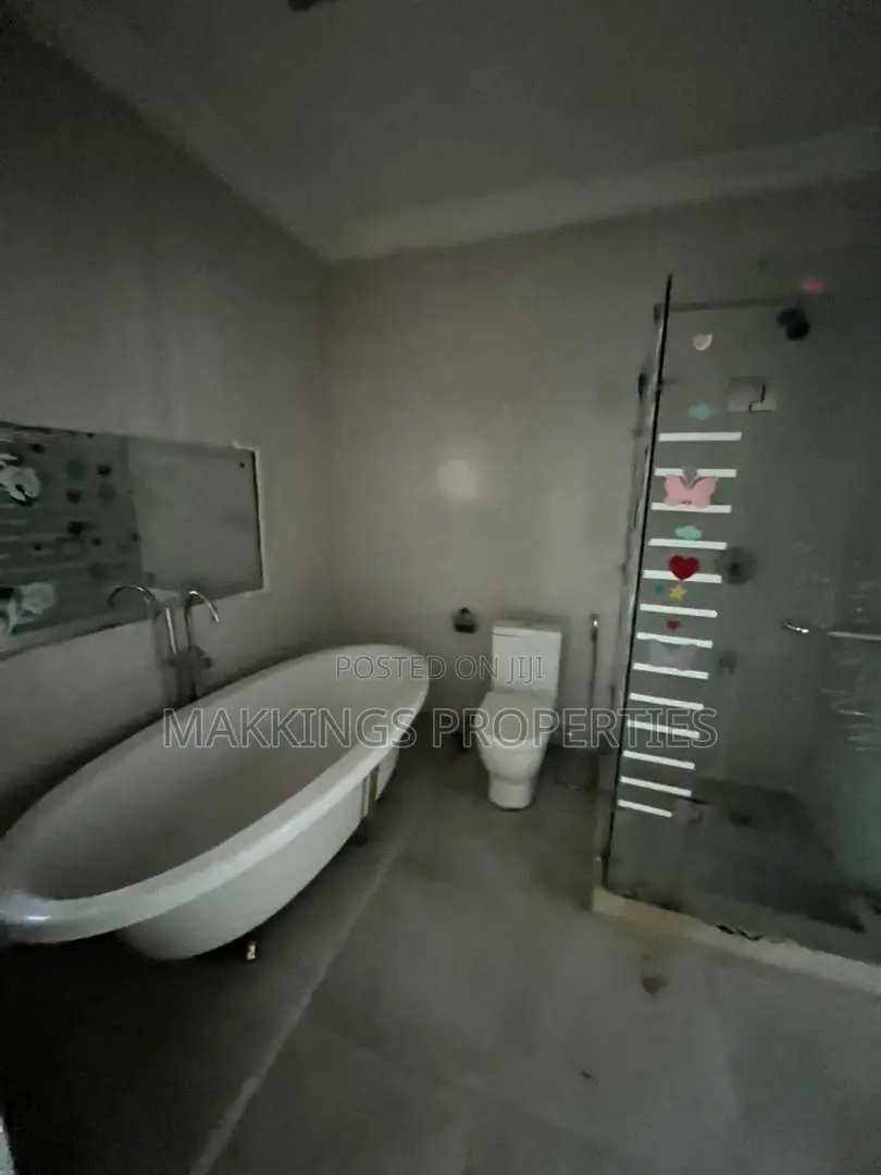 4bdrm Duplex in Ikate for rent in Ikate
