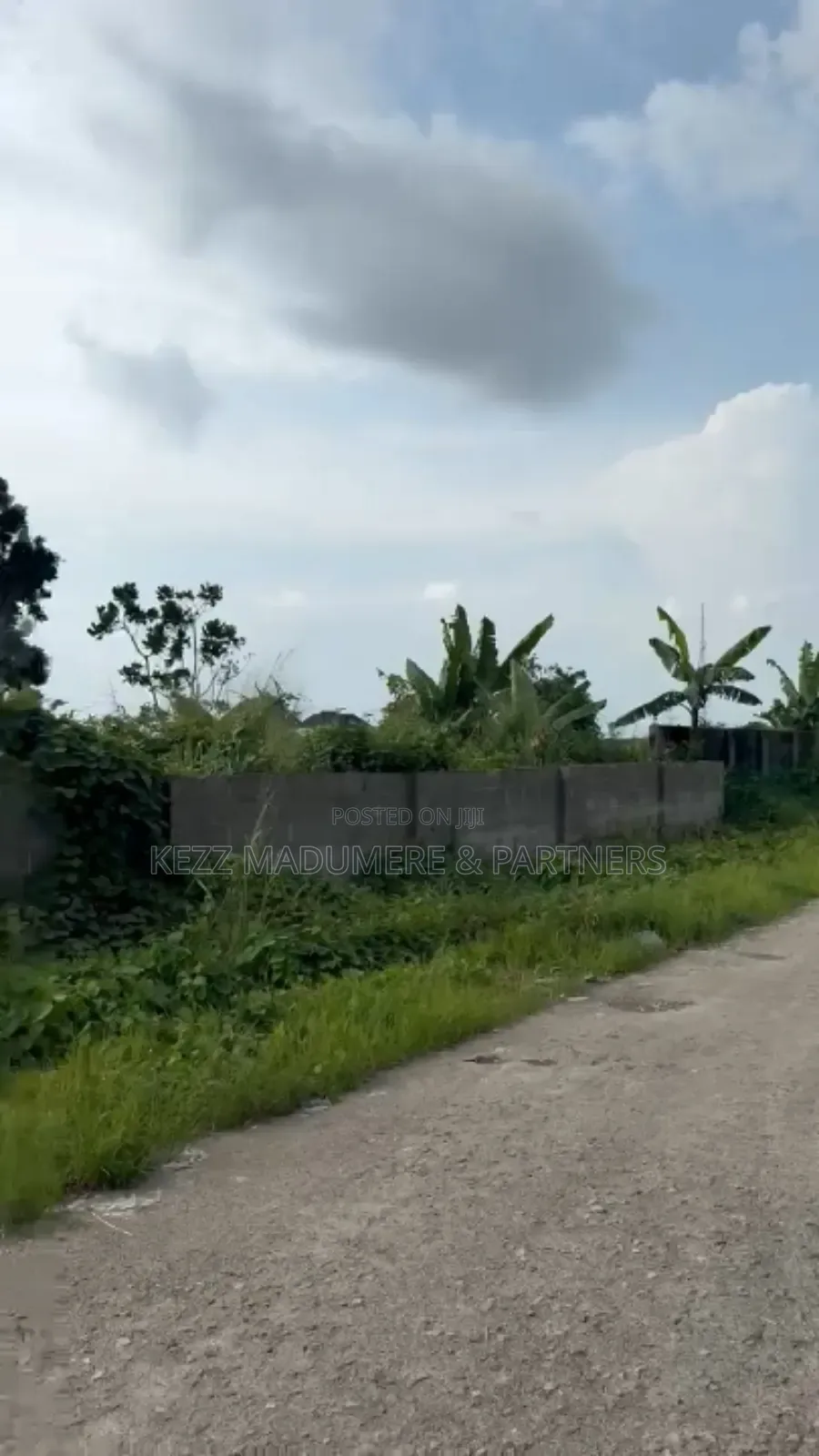 For Sale: Two Half (21⁄2) Plots on the Major Nta Road Ozuoba , Ph in Port-Harcourt