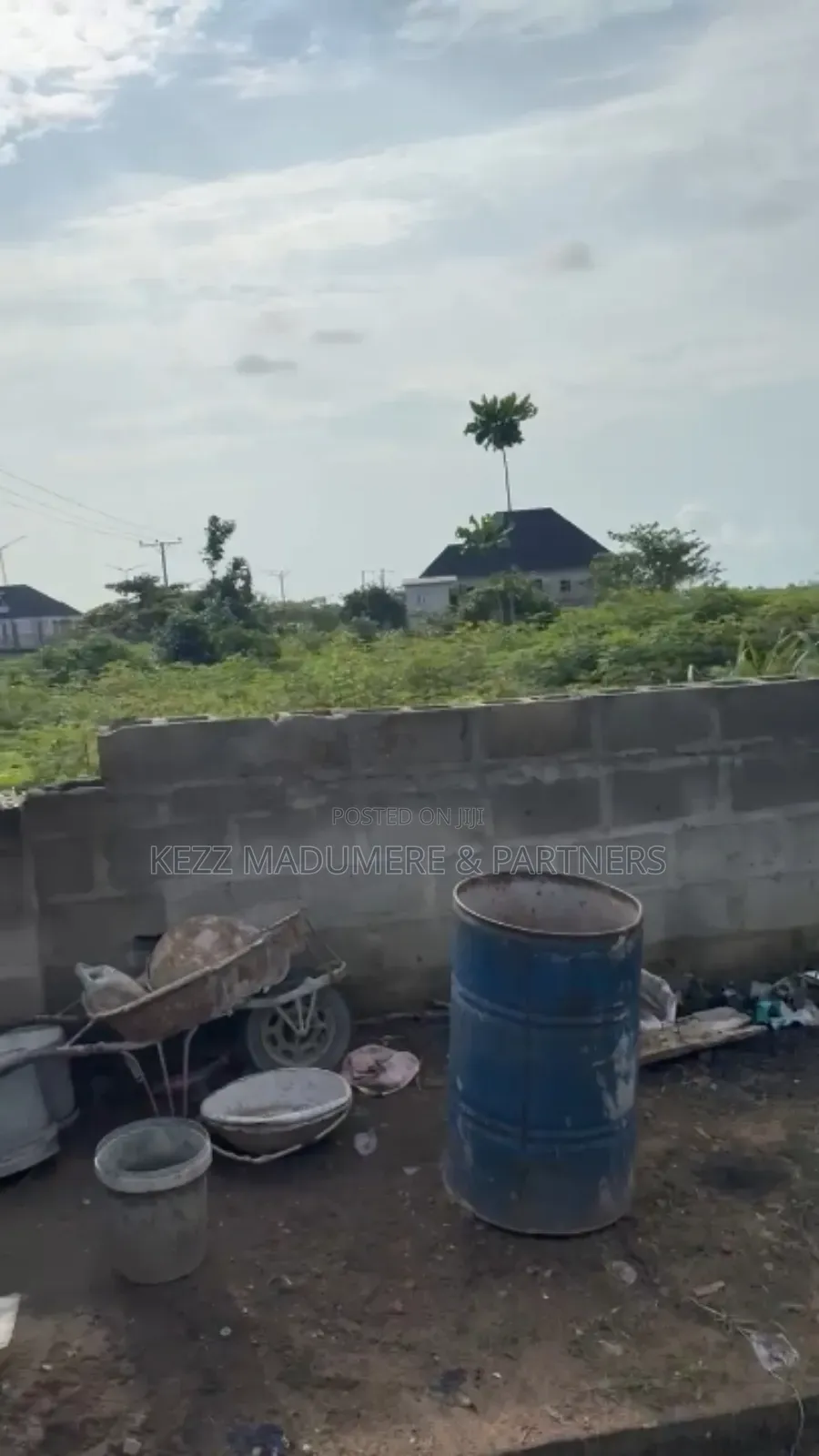 For Sale: One (1) Plot at Majestic Estate, Nta Road, Port Harcourt in Port-Harcourt