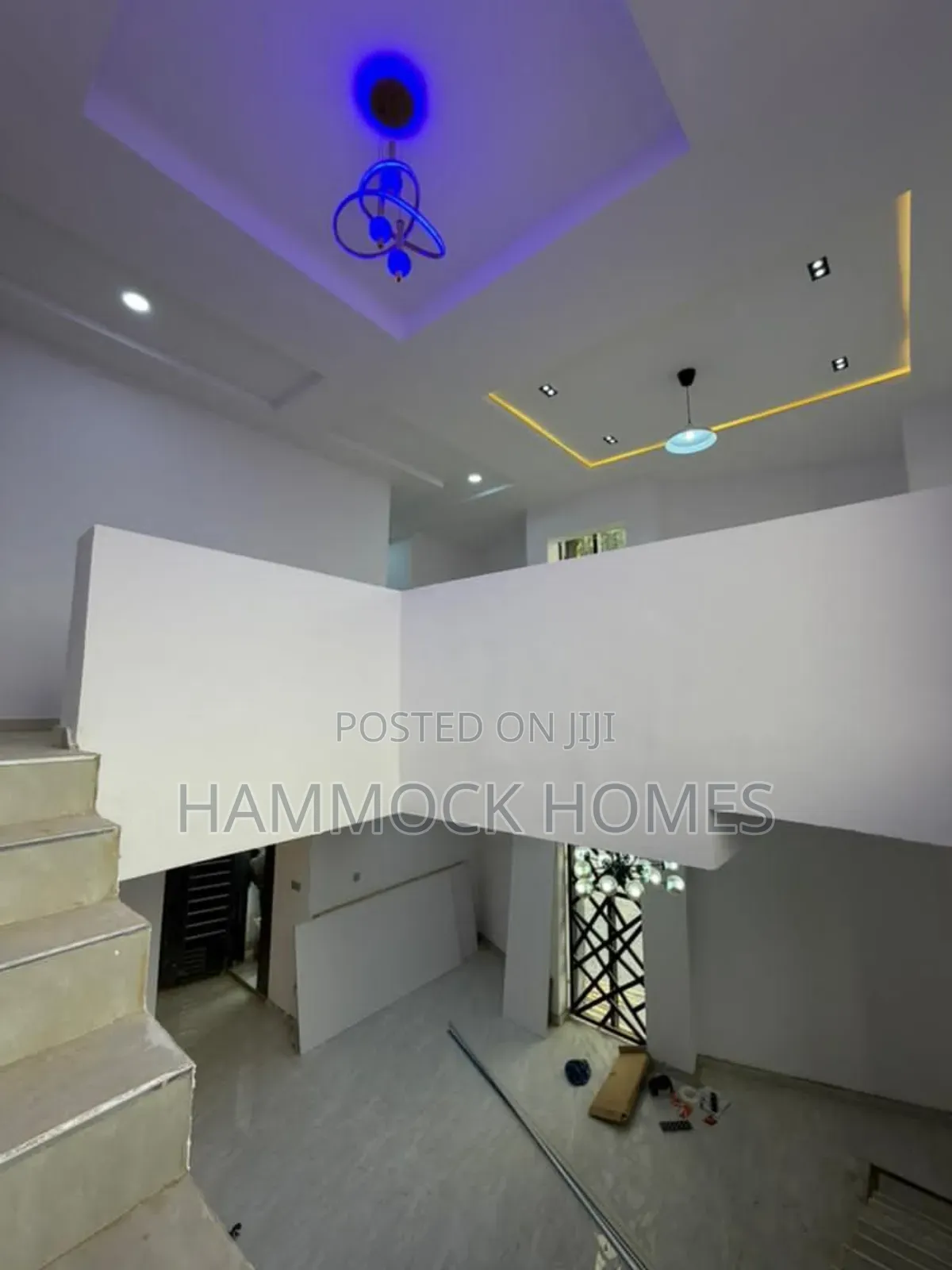 4bdrm Duplex in Alalubosa Gra for sale in Alalubosa