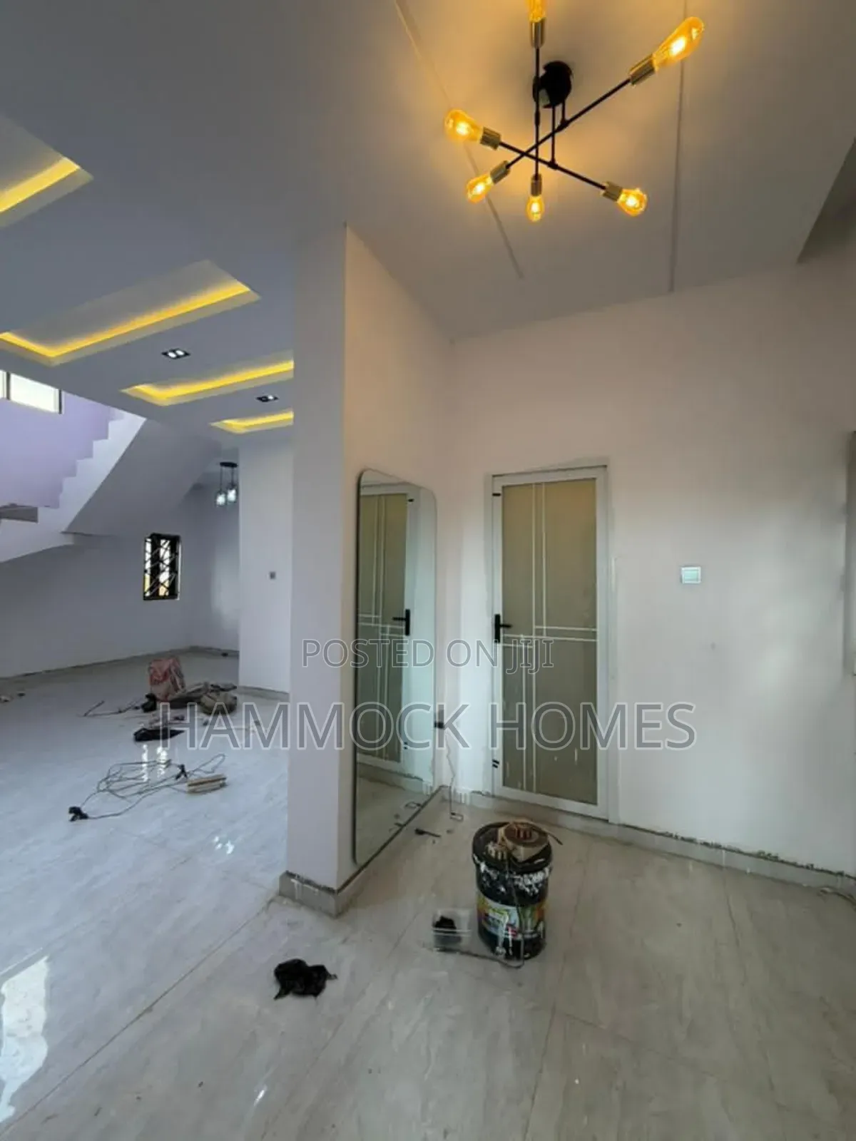 4bdrm Duplex in Alalubosa Gra for sale in Alalubosa