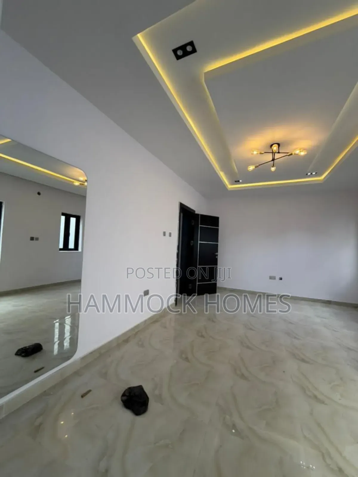 4bdrm Duplex in Alalubosa Gra for sale in Alalubosa