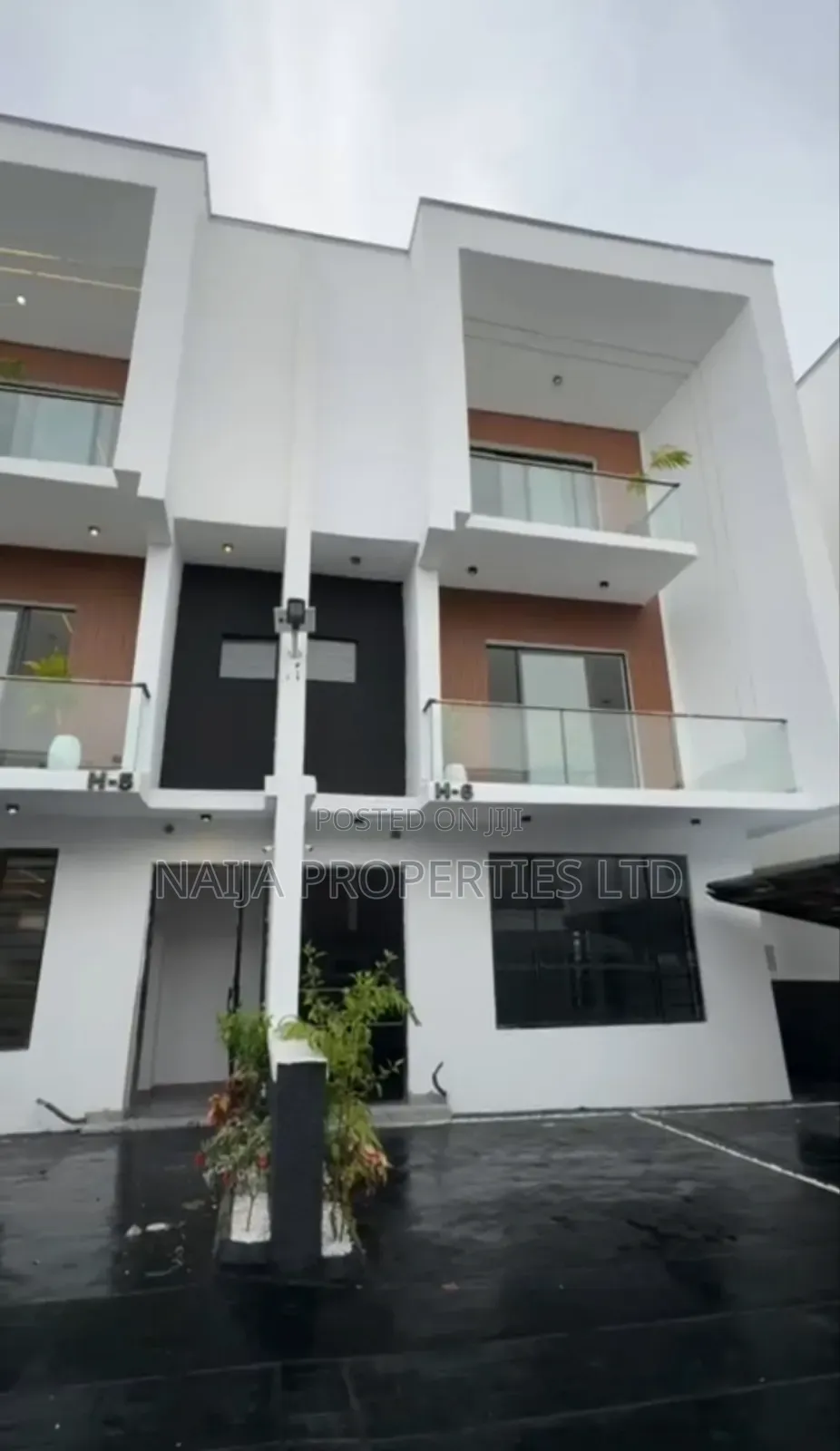 4bdrm Duplex in Orchid, Lekki for sale in Lekki