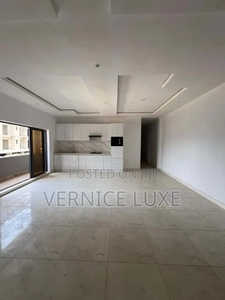 2bdrm Block of Flats in Freedom Way, Lekki Phase 1 for sale in Lekki Phase 1