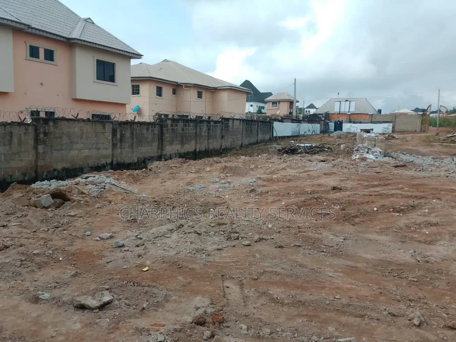 845sqm Plot of Land at Gra (The Most Prestigious Area in Akure). in Akure