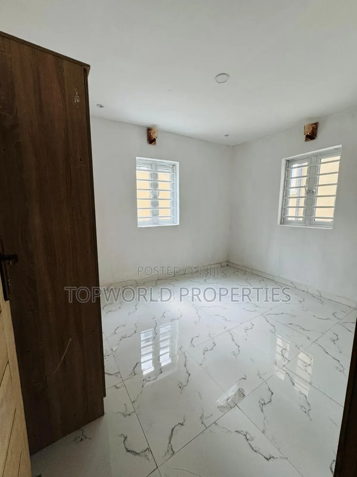 2bdrm Apartment in Ogba for sale in Ogba