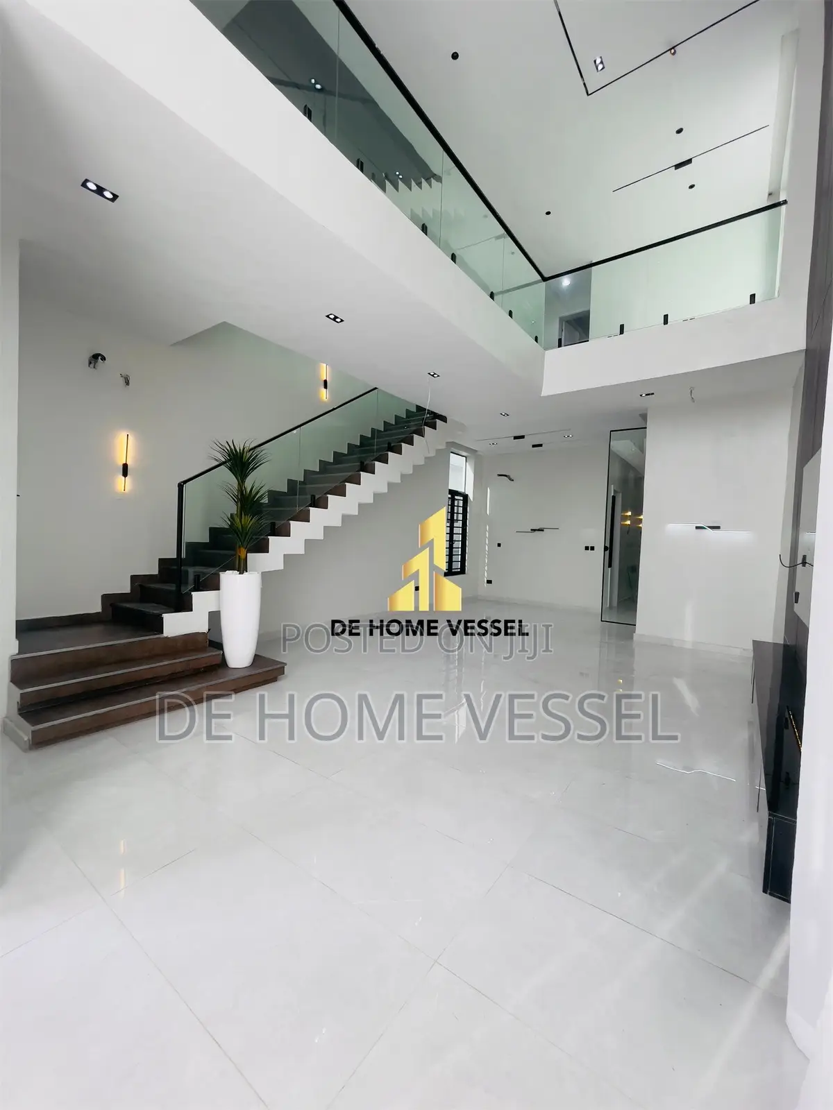 5bdrm Duplex in Lekki for sale in Lekki