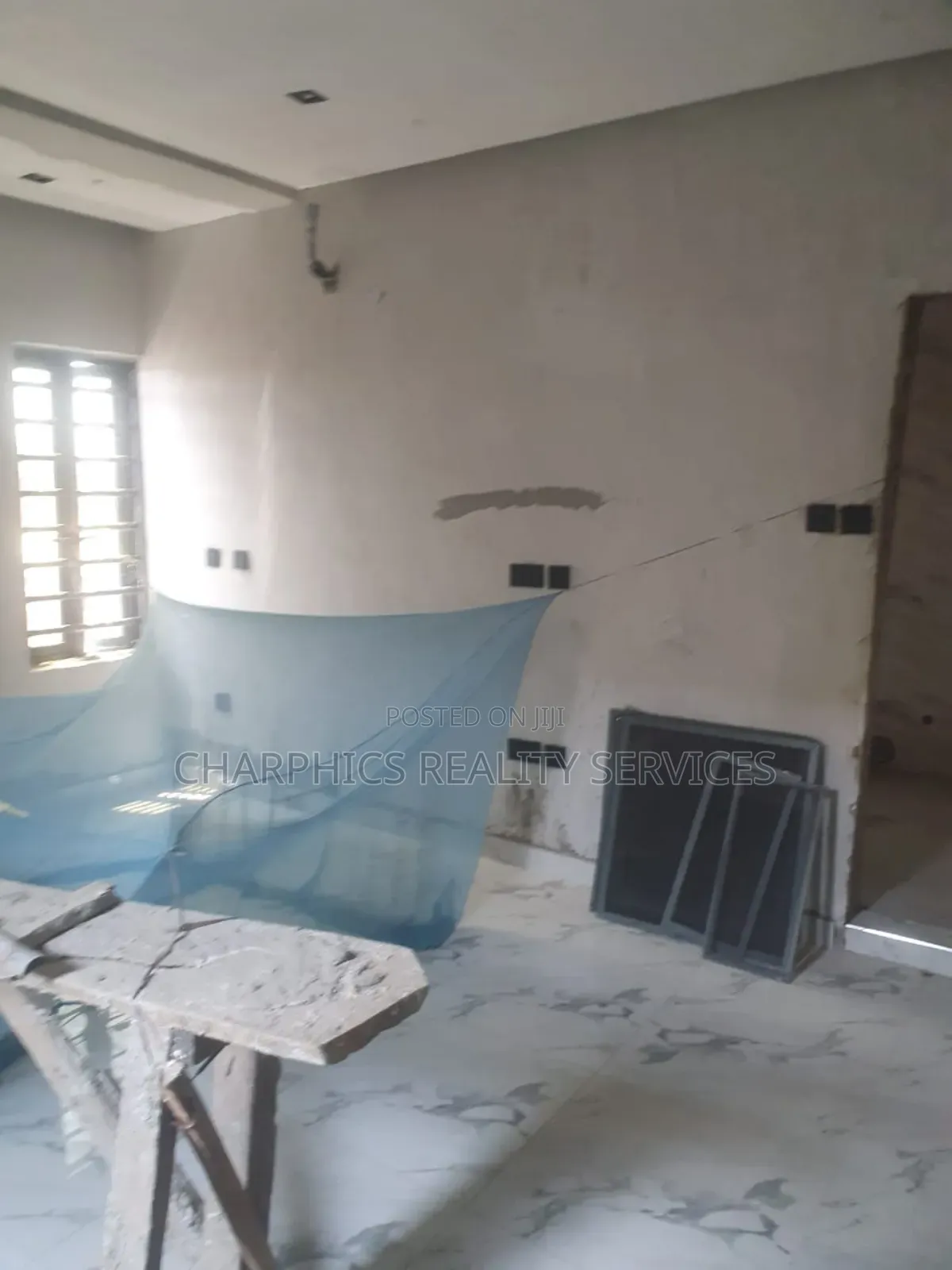 3bdrm Apartment in Yaba for sale in Yaba