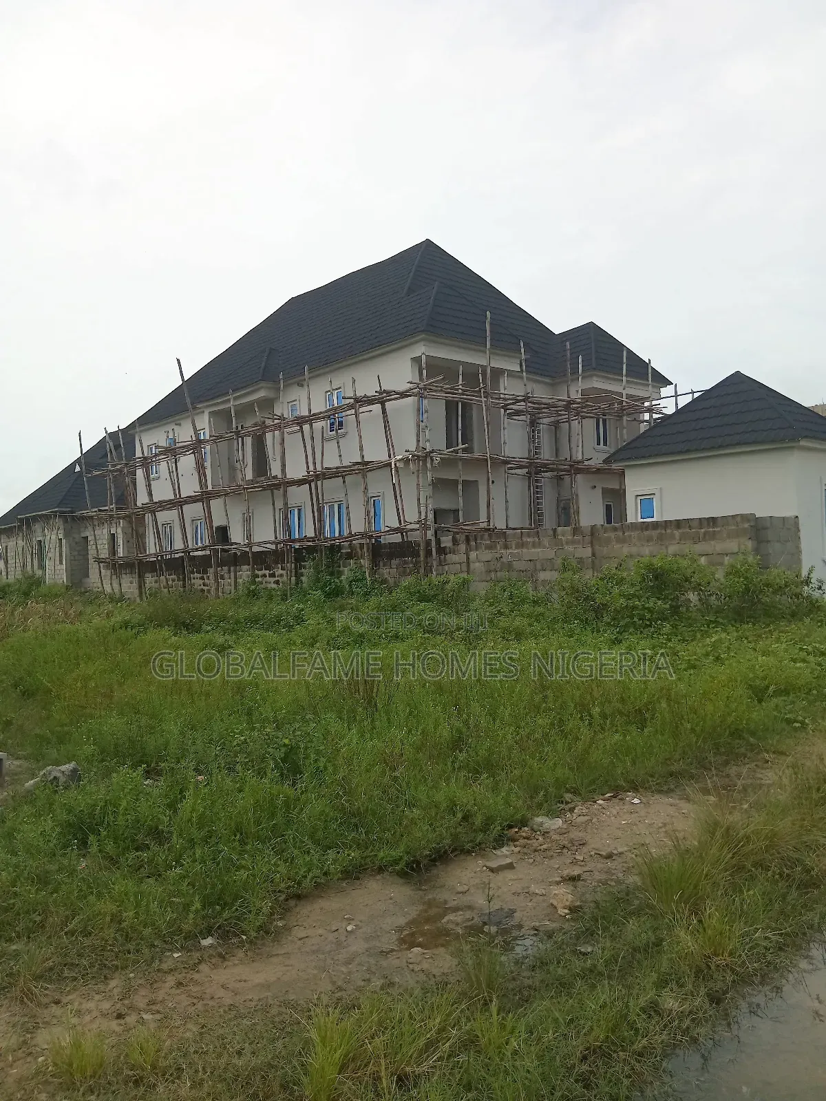 Plots of Land in Lakowe